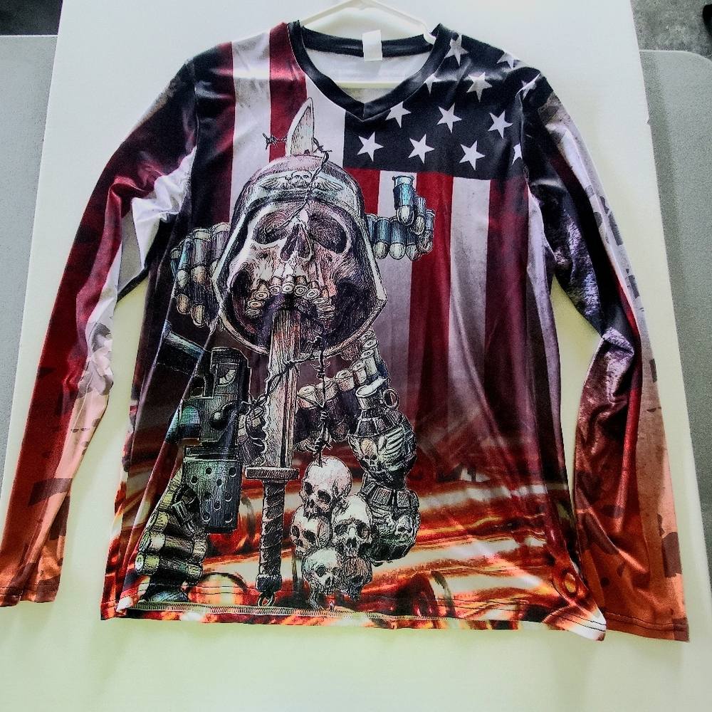 Mens large 100% polyester long sleeve shirt
